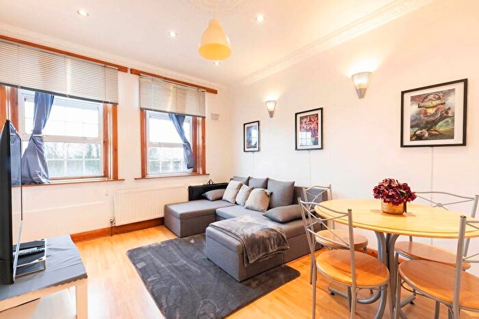 2 Bedroom Flat To Rent In Burnley Road, London, NW10