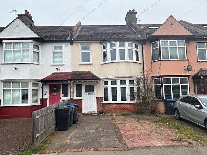 3 Bedroom Terraced House To Rent In Wydehurst Road, Croydon, CR0