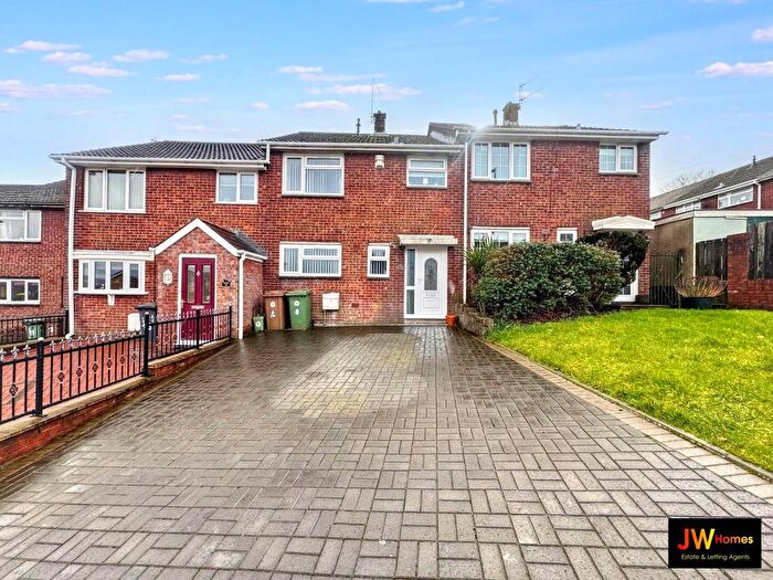 3 Bedroom Property For Sale In Apollo Way, Blackwood, NP12