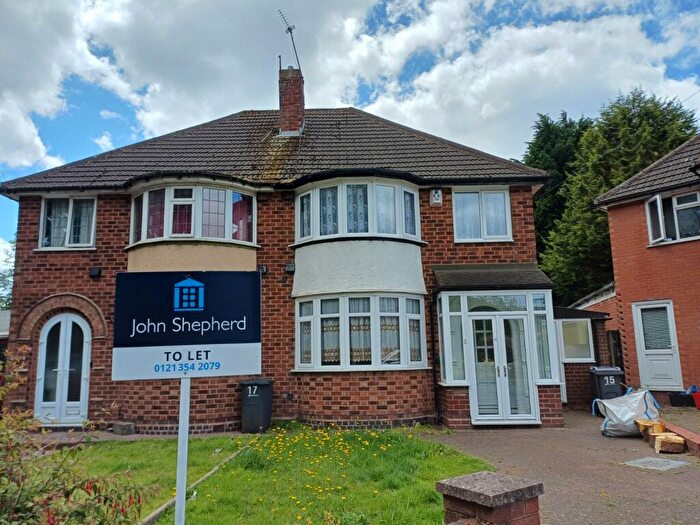 3 Bedroom Semi-Detached House To Rent In Parkwood Croft, Birmingham, West Midlands, B43