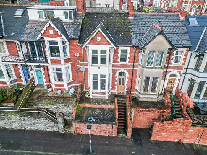 3 Bedroom Terraced House For Sale In Park Avenue, Barry, CF62