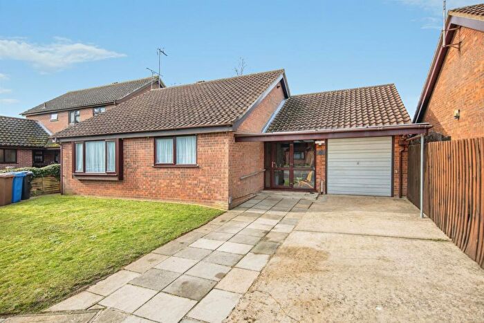 3 Bedroom Detached Bungalow For Sale In Mayfield Road, Ipswich, IP4