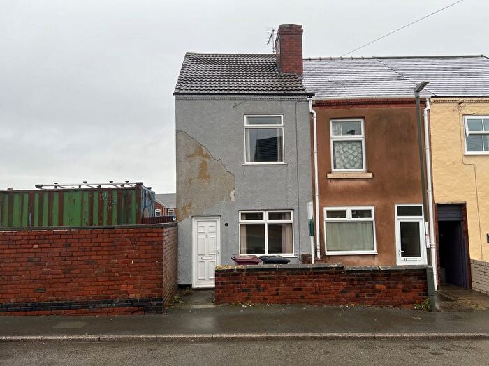 2 Bedroom Terraced House For Sale In Chapman Lane, Grassmoor, Chesterfield, S42