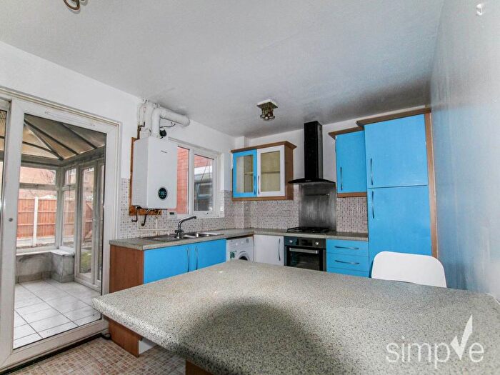 3 Bedroom Property To Rent In Repens Way, Hayes, Middlesex, UB4