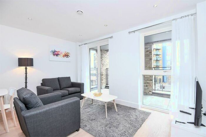 2 Bedroom Flat To Rent In Deptford Bridge, London, SE8