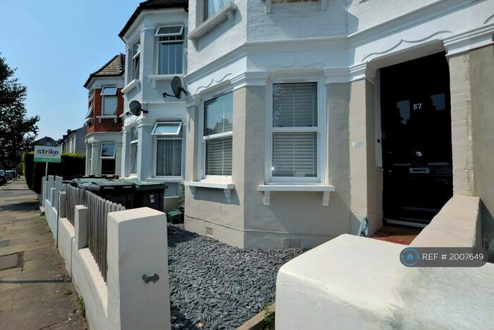 2 Bedroom Flat To Rent In Marlborough Road, London, N22