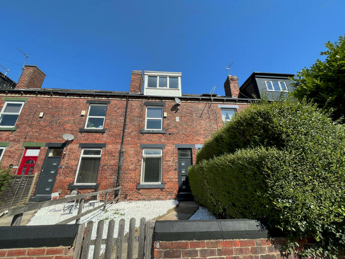 4 Bedroom Terraced House To Rent In Broomfield Terrace, Leeds, West Yorkshire, LS6