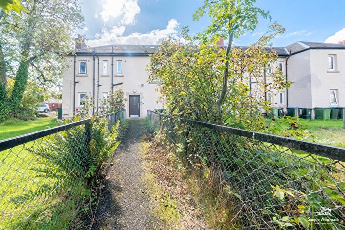 1 Bedroom Flat For Sale In Stanley Crescent, Perth, PH1