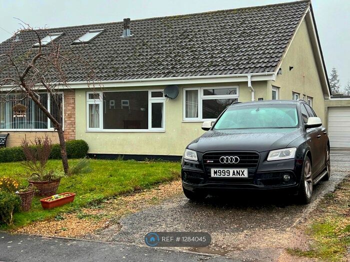 2 Bedroom Bungalow To Rent In Charnwood Court, Lydney GL15