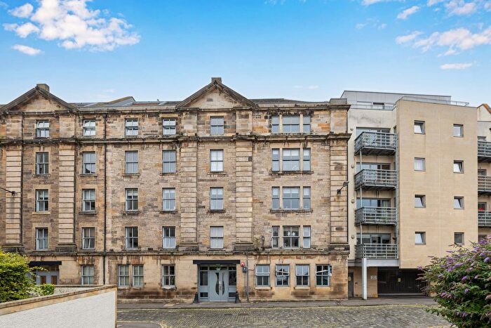 2 Bedroom Flat For Sale In / Water Street, The Shore, Edinburgh, EH6