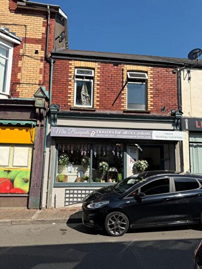 1 Bedroom Terraced House For Sale In Windsor Road, Griffithstown, Pontypool, Gwent, NP4