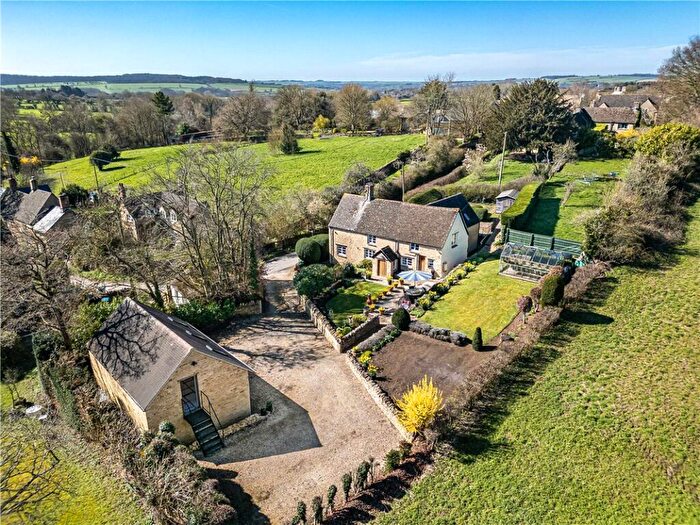 4 Bedroom Detached House For Sale In Taston, Chipping Norton, Oxfordshire, OX7