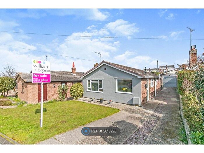 3 Bedroom Bungalow To Rent In The Vineway, Harwich, CO12