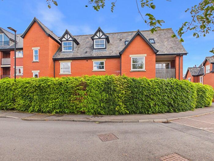 3 Bedroom Apartment For Sale In Bennetts Mill Close, Woodhall Spa, LN10