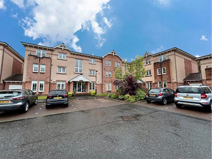 3 Bedroom Flat For Sale In Old Station Court, Bothwell, Glasgow, G71