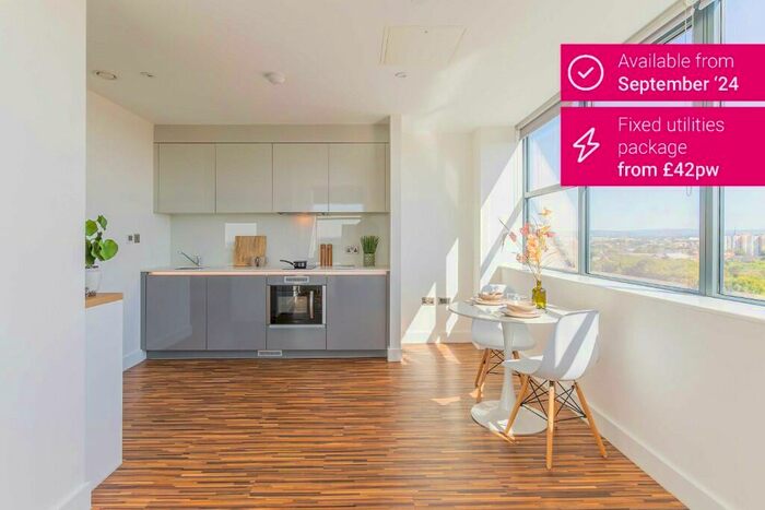 1 Bedroom Apartment To Rent In Westpoint, Chester Road, M16