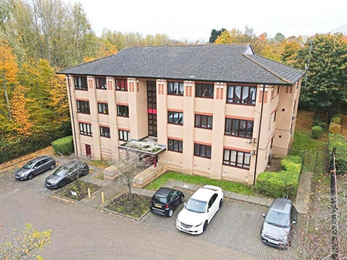 1 Bedroom Flat To Rent In Albion Place, Campbell Park, Milton Keynes, MK9