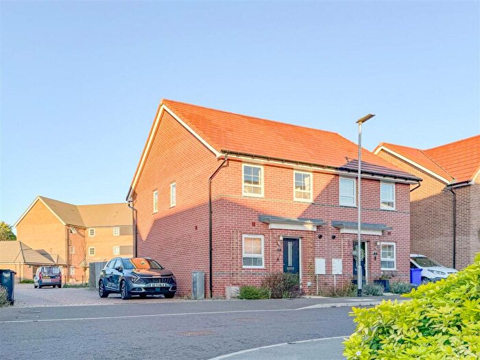 2 Bedroom Semi Detached House For Sale In Chase Avenue, Red Lodge, IP28