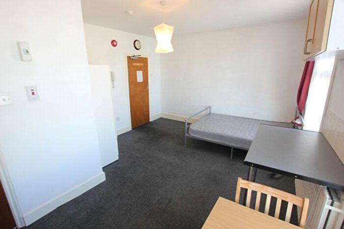 Studio To Rent In Cornwallis Road, Archway, London, N19