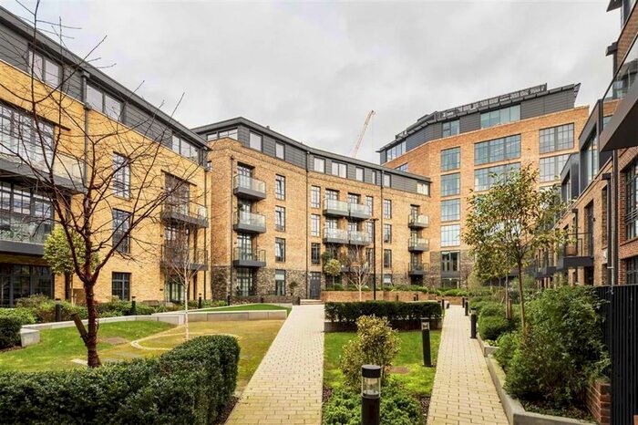 2 Bedroom Flat To Rent In Valentine Place, London, SE1