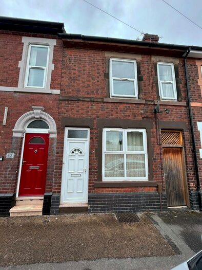 3 Bedroom Terraced House To Rent In Etwall Street, Derby, DE22