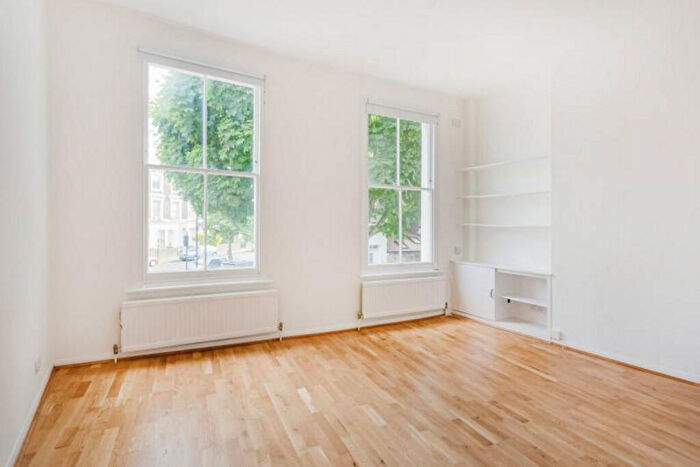 1 Bedroom Apartment To Rent In Lowman Road, London, N7