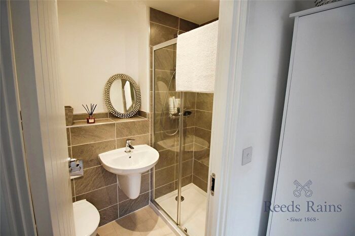 2 Bedroom Semi-Detached House For Sale In Broadfield Meadows, Callerton, Newcastle Upon Tyne, Tyne And Wear, NE5