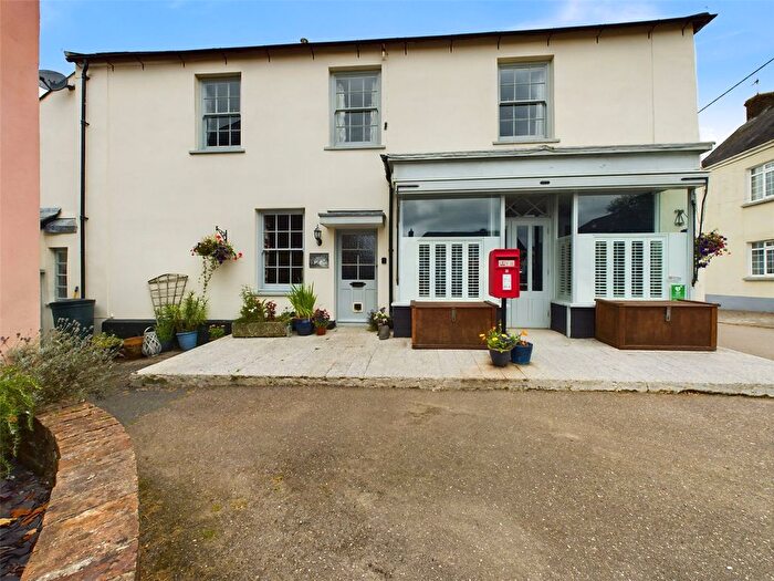 6 Bedroom Detached House For Sale In The Square, Sheepwash, Beaworthy, EX21