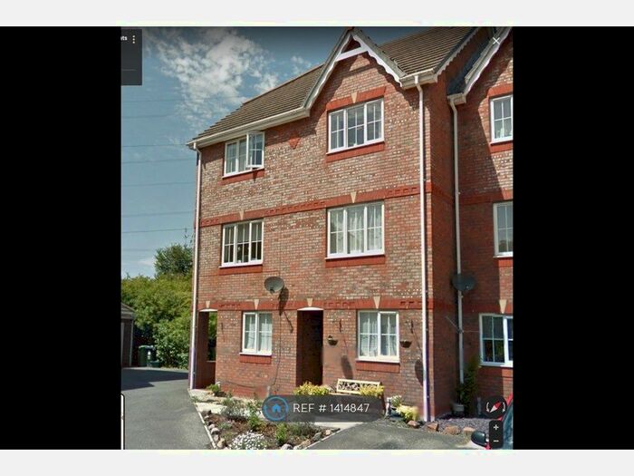 4 Bedroom Terraced House To Rent In Cowdery Heights, Basingstoke, RG24