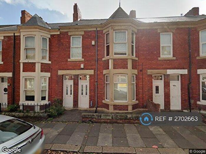 3 Bedroom Flat To Rent In Heaton, Heaton, Newcastle Upon Tyne, NE6