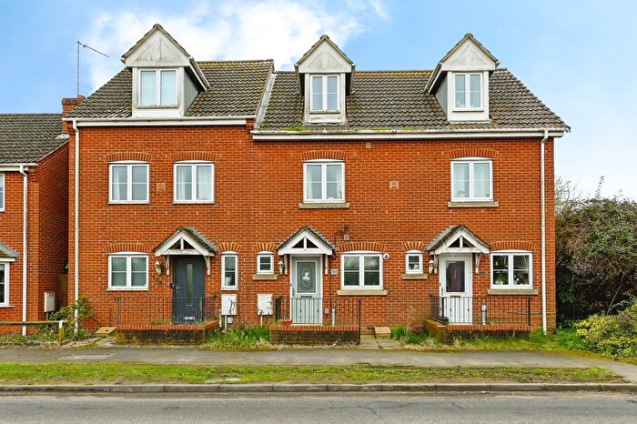 3 Bedroom Terraced House For Sale In Clenchwarton Road, West Lynn, King's Lynn, PE34