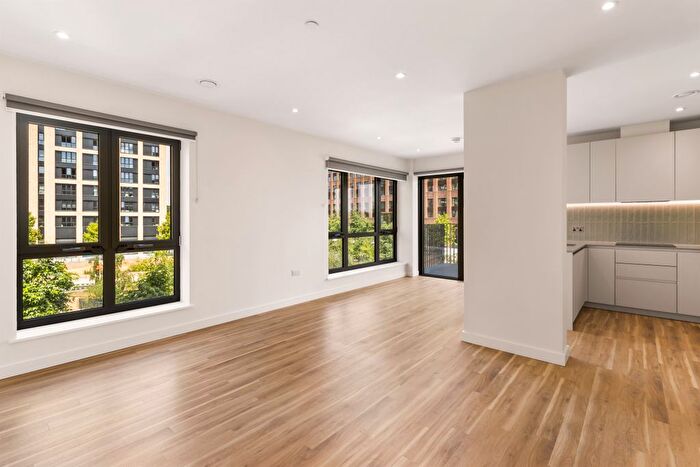 1 Bedroom Flat To Rent In Greenford, UB6