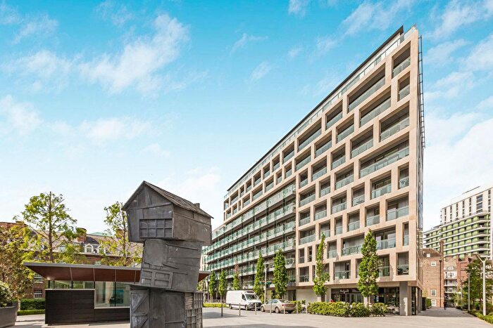 3 Bedroom Flat To Rent In Gatliff Road, London, SW1W