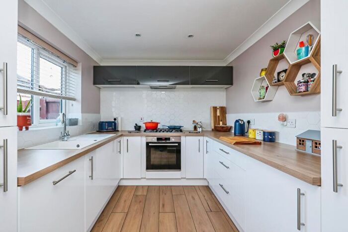 4 Bedroom Detached House For Sale In Somerleyton Drive, Ilkeston, Derbyshire, DE7