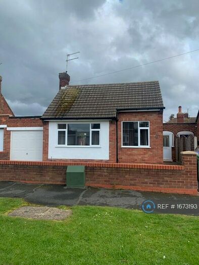 2 Bedroom Bungalow To Rent In Church View, Waltham, Grimsby, DN37