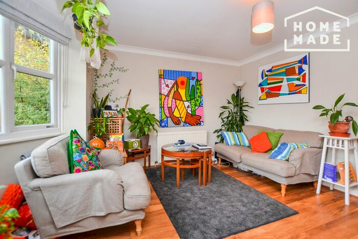 2 Bedroom Flat To Rent In Celestial Gardens, Lewisham SE13