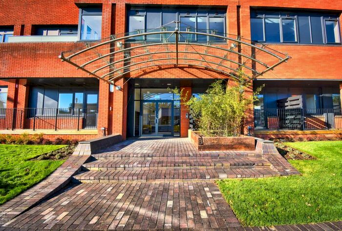 1 Bedroom Apartment To Rent In Brighton Road, Redhill, RH1