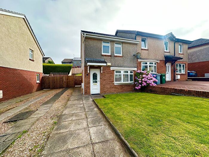3 Bedroom Semi-Detached House To Rent In Dee Place, East Kilbride, G75