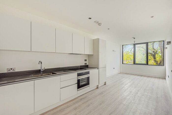 1 Bedroom Apartment To Rent In Newbury, Berkshire, RG14