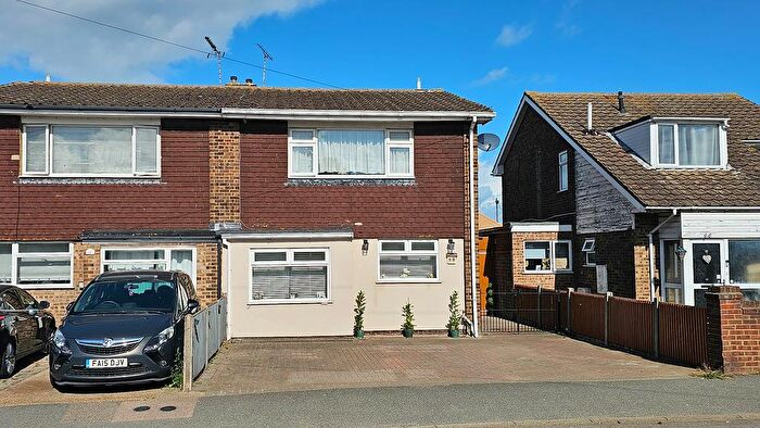 3 Bedroom Semi-Detached House For Sale In Greenhill Road, Herne Bay, CT6