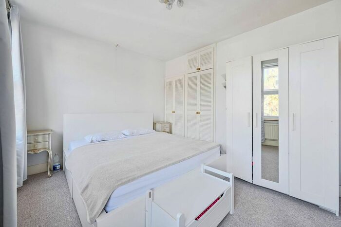 2 Bedroom Terraced House To Rent In Fearon Street, Greenwich, London, SE10