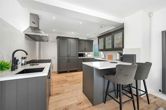 4 Bedroom Detached House For Sale In Priory Road, Loughborough, Leicestershire, LE11