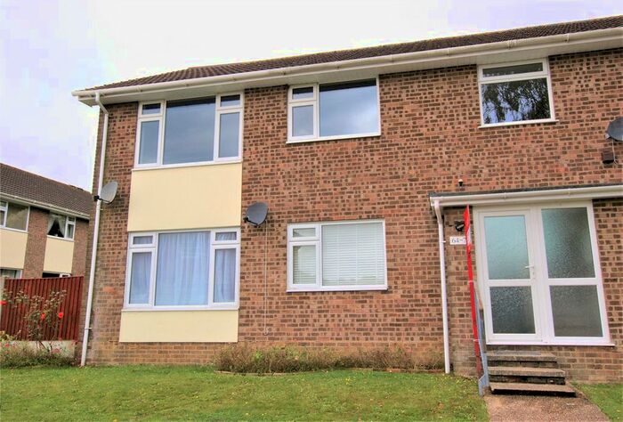 2 Bedroom Flat To Rent In South Road, Corfe Mullen, Wimborne, Dorset, BH21