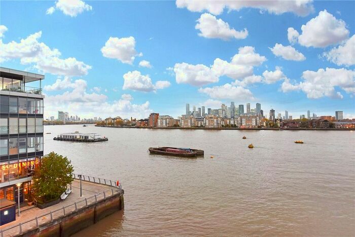 2 Bedroom Flat To Rent In Wood Wharf Apartments, Horseferry Place, Greenwich, London, SE10