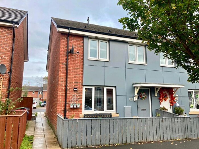 2 Bedroom End Of Terrace House For Sale In Rockingham Drive, Washington, Tyne And Wear, NE38