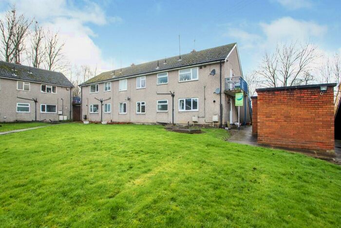 2 Bedroom Apartment To Rent In Priory Close, Ilkeston, DE7