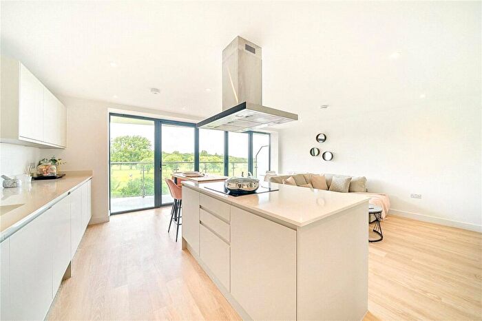 1 Bedroom Apartment For Sale In Forest View, London, E4