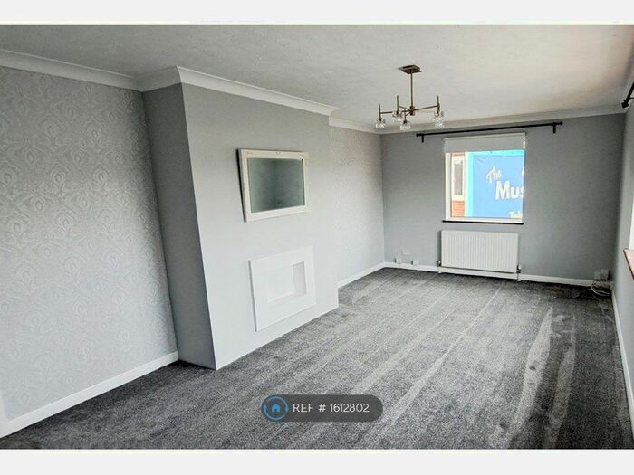 1 Bedroom Flat To Rent In Stanley Green Road, Poole, BH15