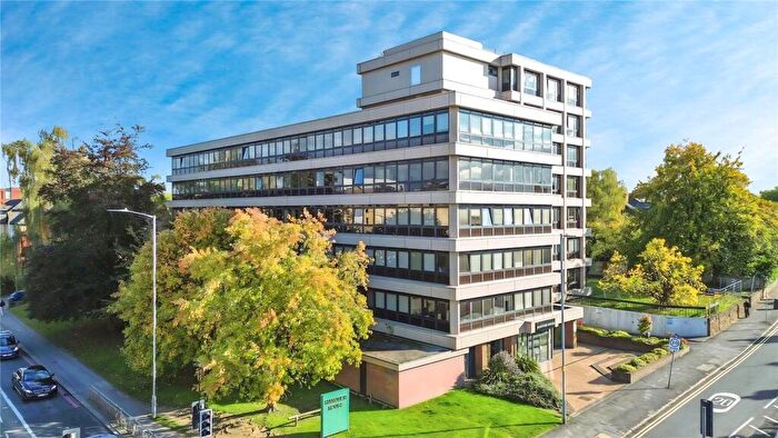 1 Bedroom Apartment For Sale In Kings Road, Reading, Berkshire, RG1