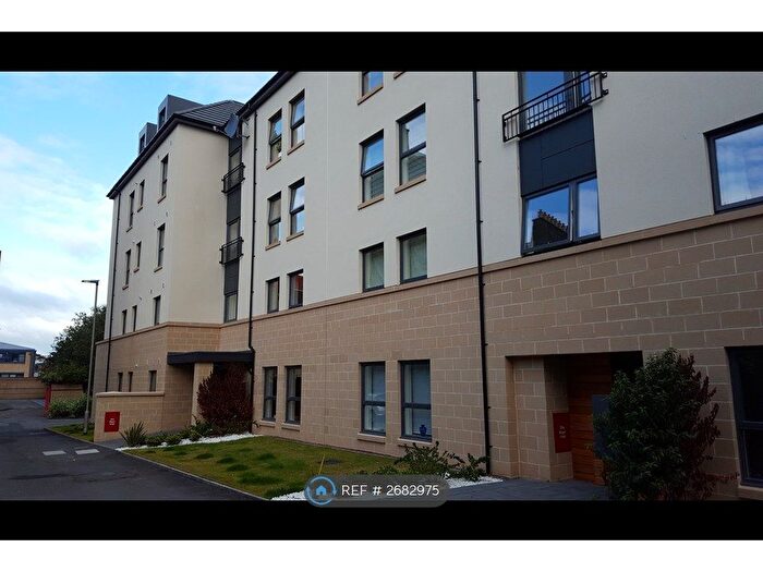 2 Bedroom Flat To Rent In Hatters Lane, Edinburgh, EH7